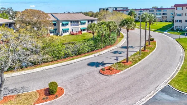 $109,999 | 10037 62nd Avenue North, Unit 23, St. Petersburg, FL 33708