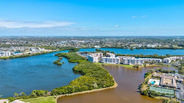 $114,999 | 10037 62nd Avenue North, Unit 23, St. Petersburg, FL 33708