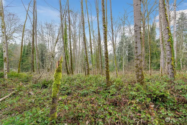 $390,000 | 16 76th Place Northeast, Kenmore, WA 98028