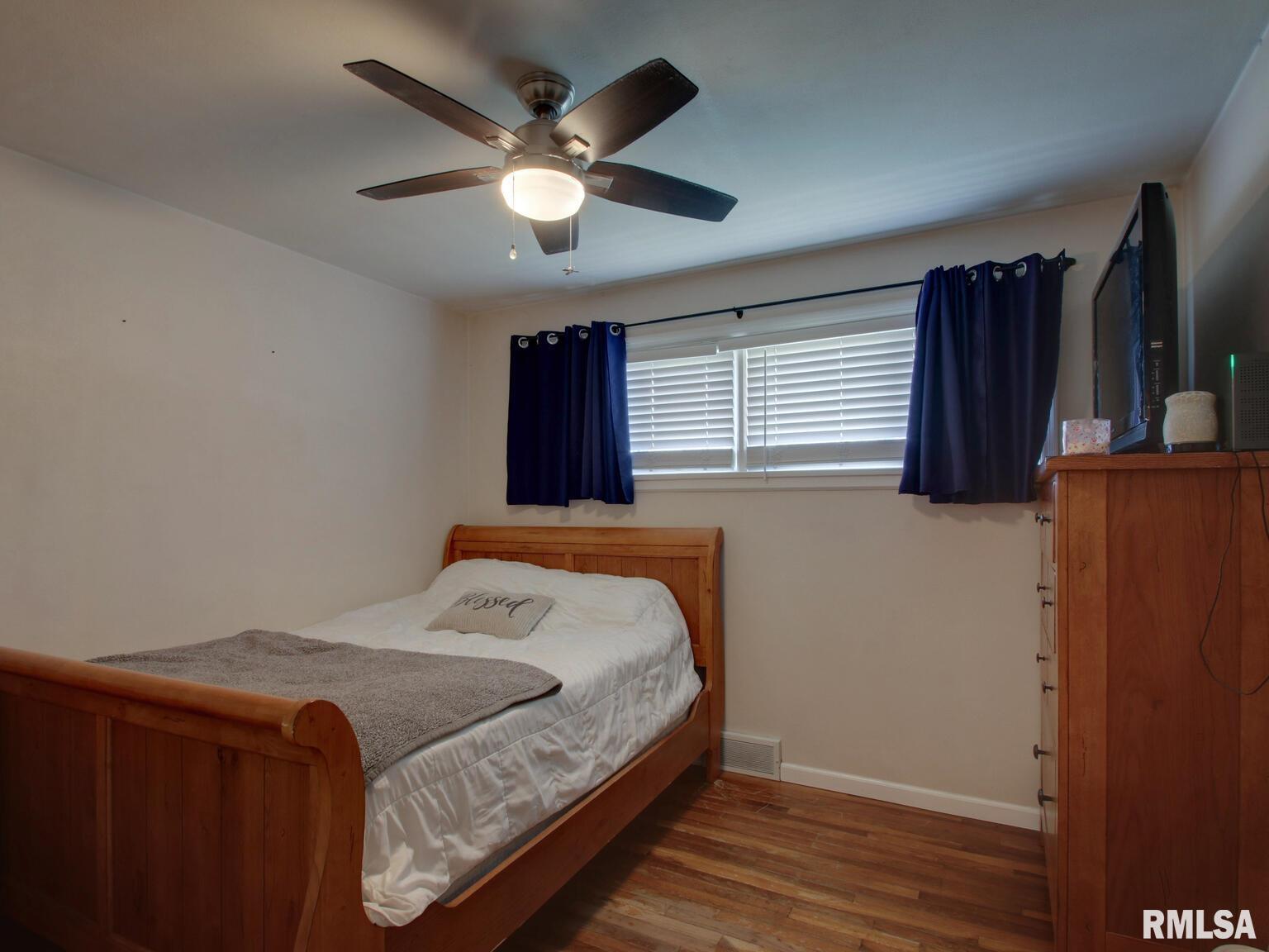 1301 Cherry Lane Quincy, IL 62301 - Photo 11 of 24