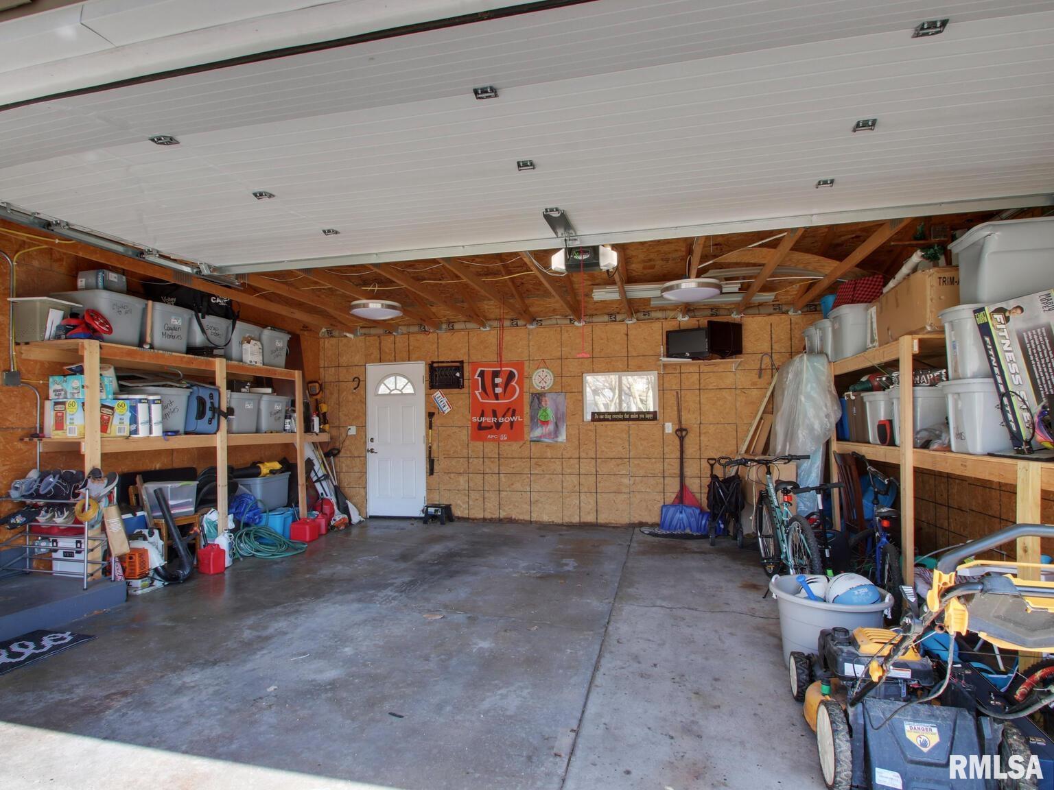 1301 Cherry Lane Quincy, IL 62301 - Photo 19 of 24