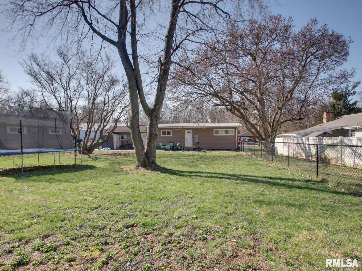 1301 Cherry Lane Quincy, IL 62301 - Photo 21 of 24