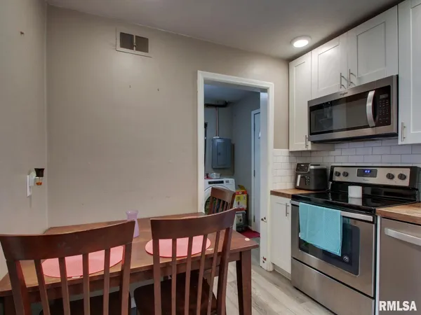 $179,900 | 1301 Cherry Lane, Quincy, IL 62301