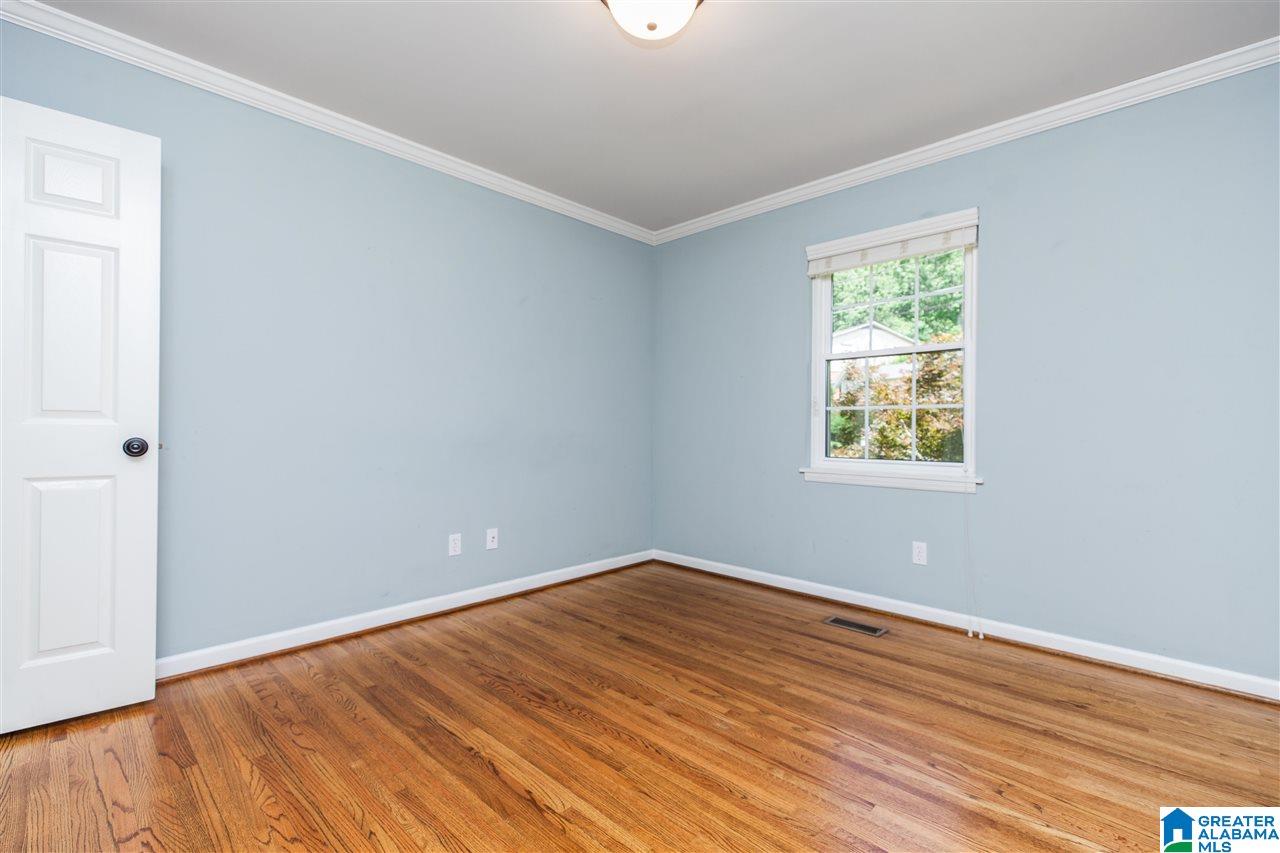 1340 Sumar Circle Birmingham, AL 35213 - Photo 16 of 43