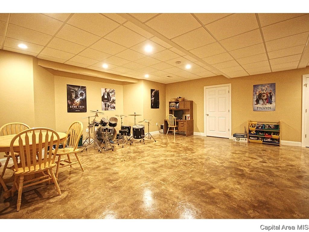 2212 Harbor Landing Springfield, IL 62712 - Photo 25 of 35