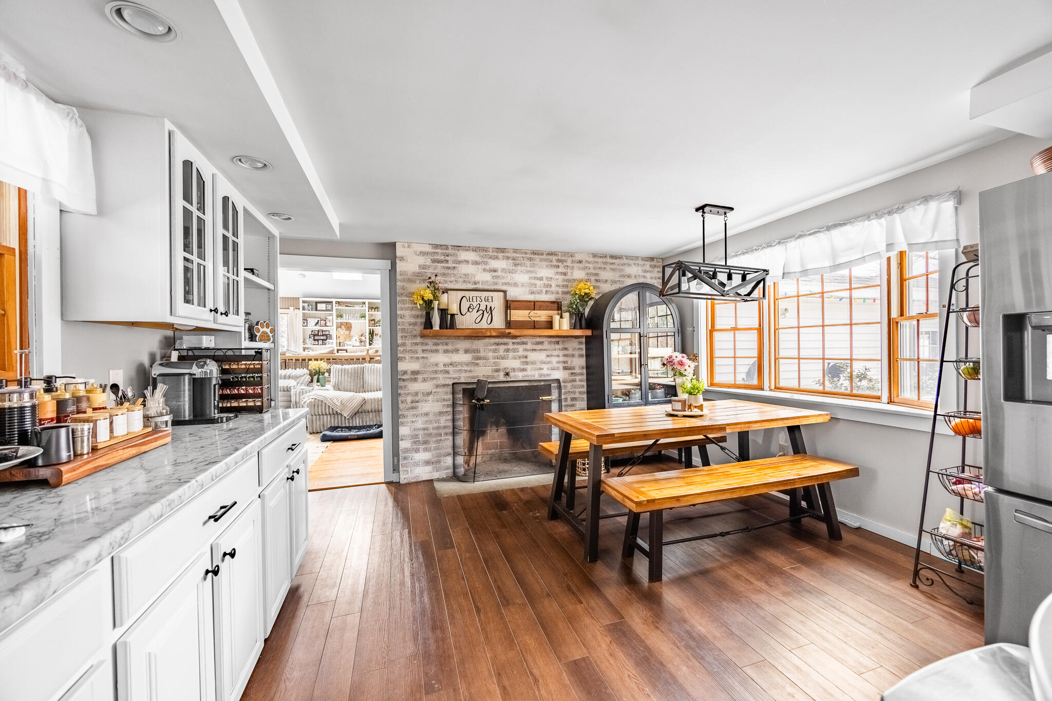 2897 Highway 2 Hermon, ME 04401 - Photo 13 of 45 Dining
