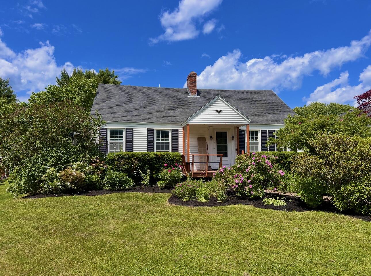 2897 Highway 2 Hermon, ME 04401 - Photo 3 of 45 IMG_3943