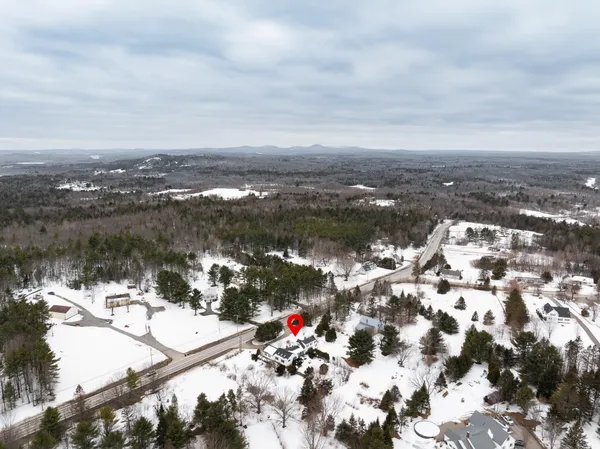 $575,000 | 2897 Highway 2, Hermon, ME 04401