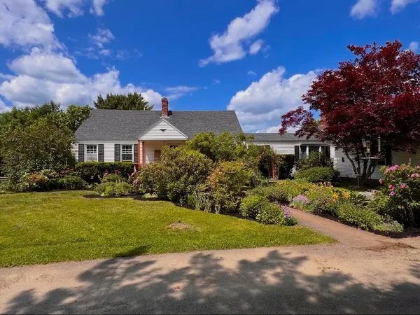 $575,000 | 2897 Highway 2, Hermon, ME 04401