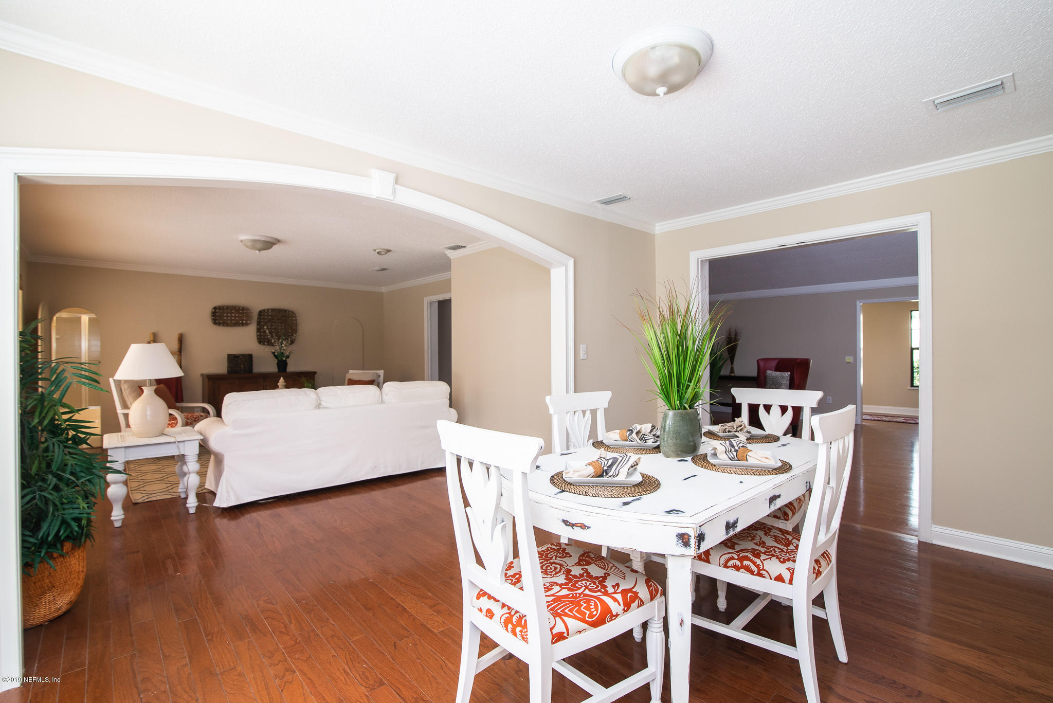 8166 Hollyridge Road Jacksonville, FL 32256 - Photo 19 of 49 Causal Living Space