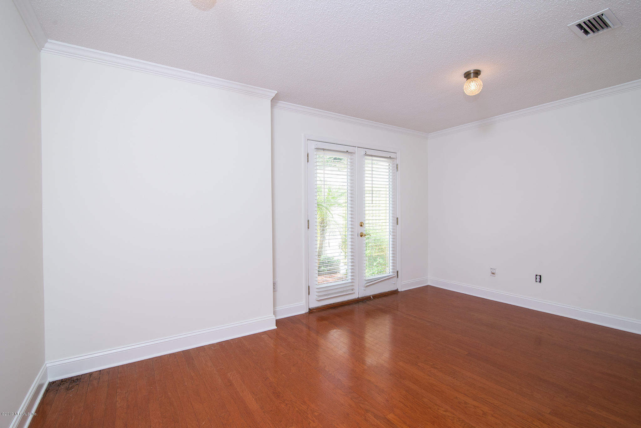 8166 Hollyridge Road Jacksonville, FL 32256 - Photo 35 of 49 3rd Bedroom Possible Nursery/Office