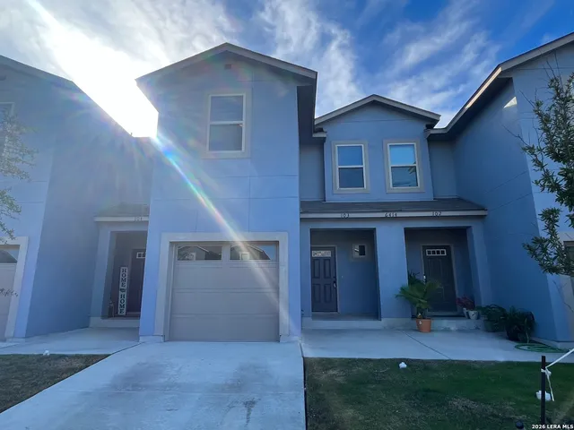 $1,350 | 6414 Luglio Lane, Unit 103, San Antonio, TX 78233