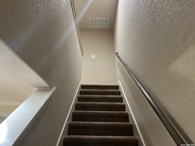 $1,350 | 6414 Luglio Lane, Unit 103, San Antonio, TX 78233