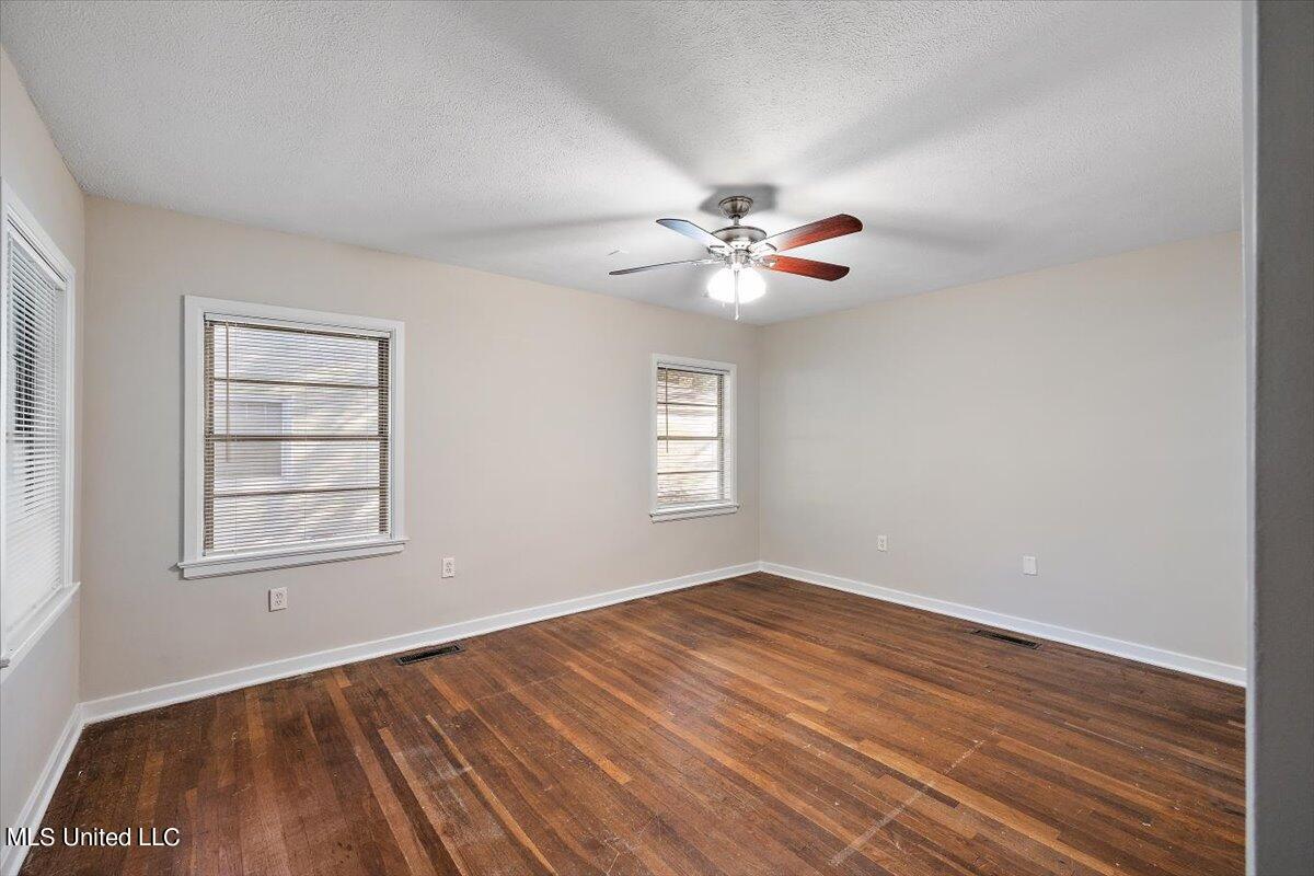 4623 Meadow Ridge Drive Jackson, MS 39206 - Photo 9 of 20 12-3HTP0271