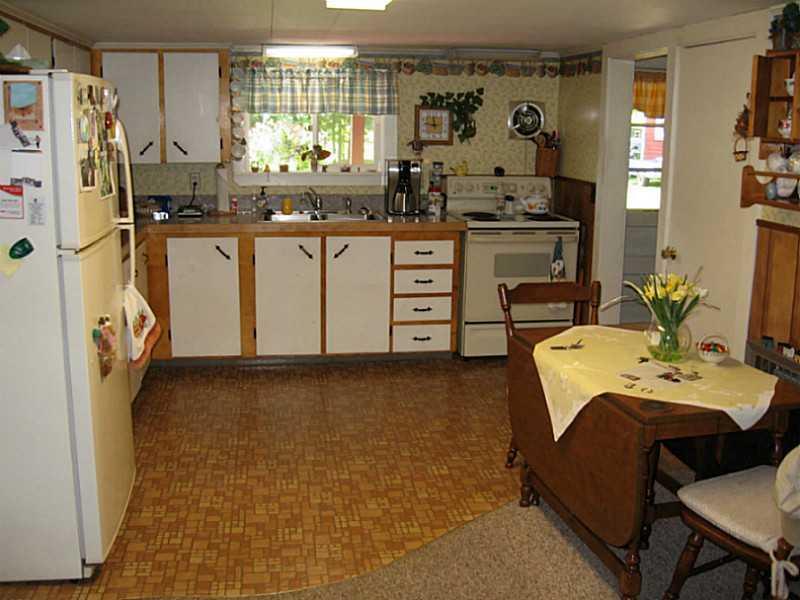 211 Ashton Road Norway, ME 04268 - Photo 6 of 19 Kitchen.