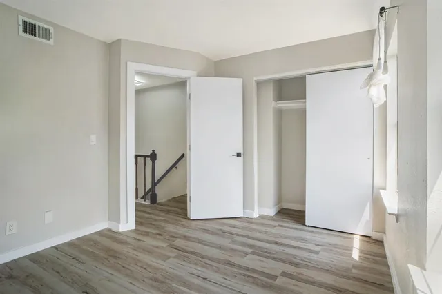 $1,500 | 618 West Collins Street, Denton, TX 76201