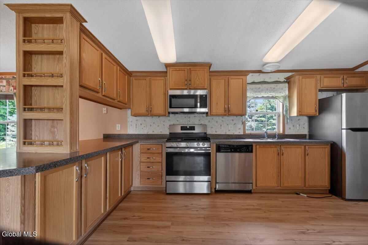 354 Hughes Road Glen, NY 12010 - Photo 10 of 57 04-DSC04126