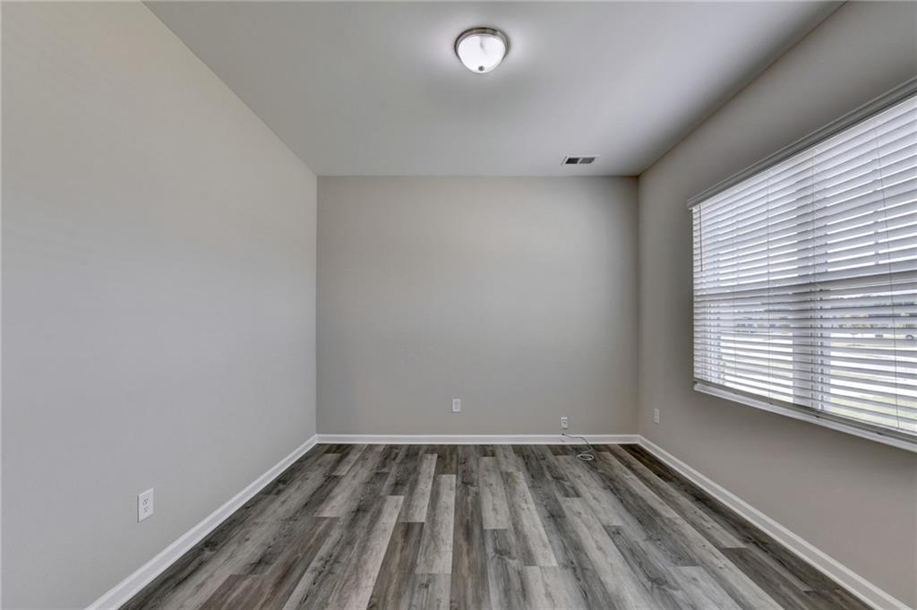 74 Mccall Way Monroe, GA 30655 - Photo 12 of 36