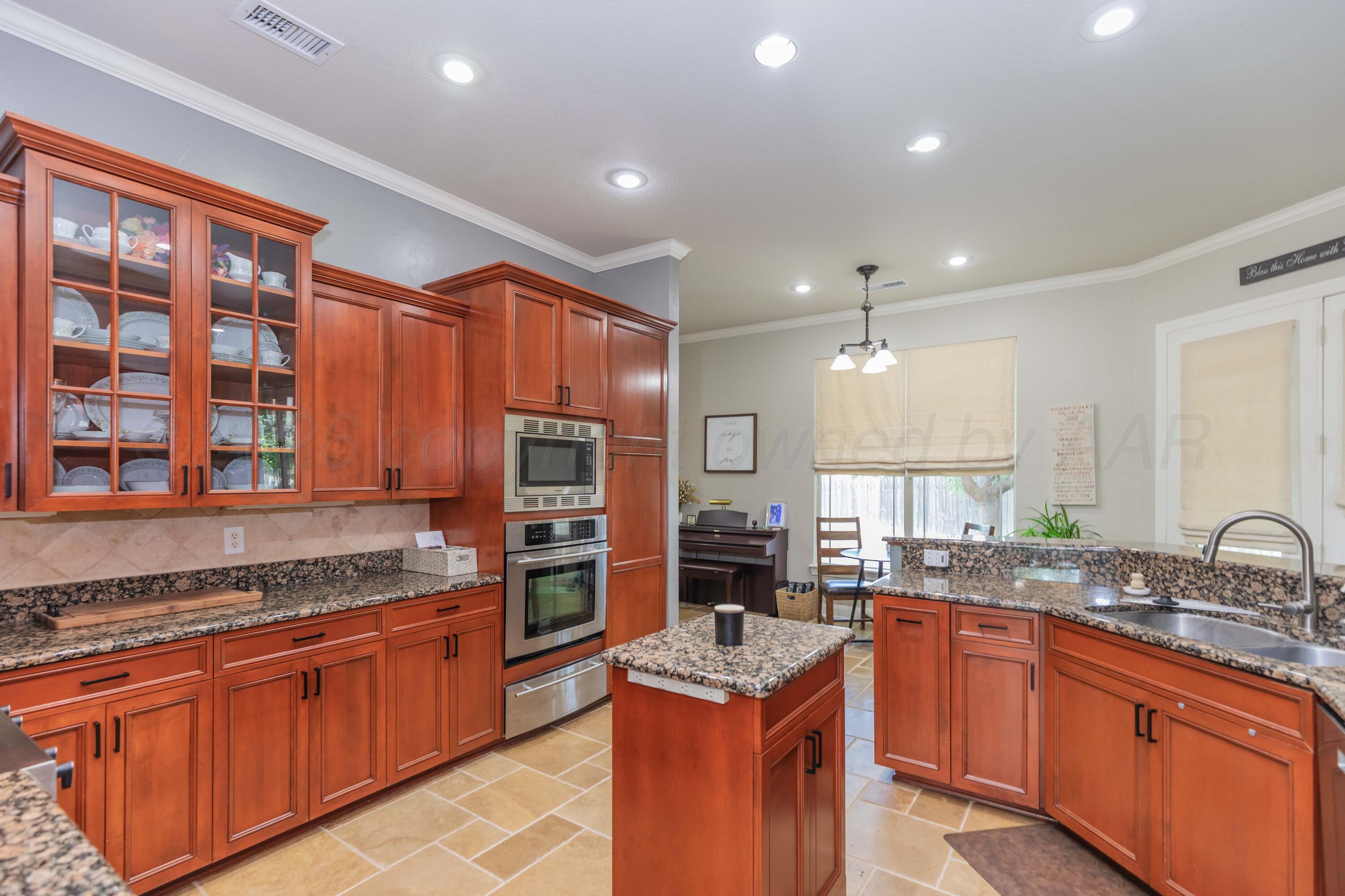 5 Portrush Court Amarillo, TX 79124 - Photo 11 of 46 KITCHEN VIEW 3