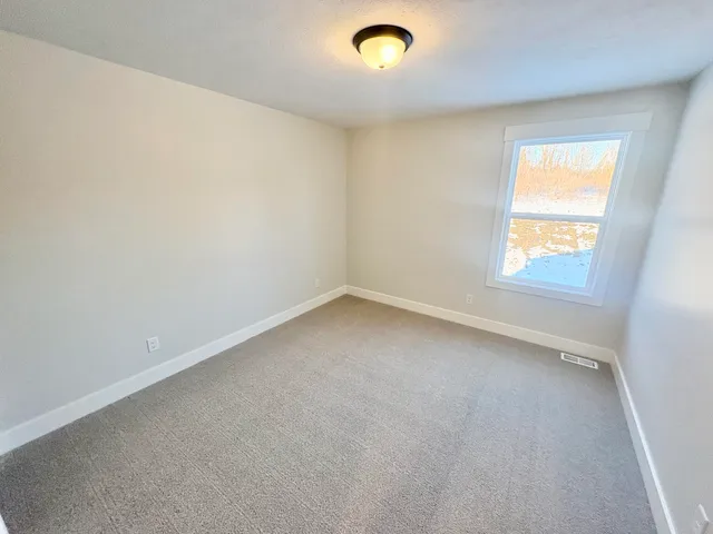 $639,900 | 5871 Valley Point Drive Southeast, Caledonia, MI 49316