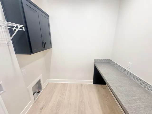 $639,900 | 5871 Valley Point Drive Southeast, Caledonia, MI 49316