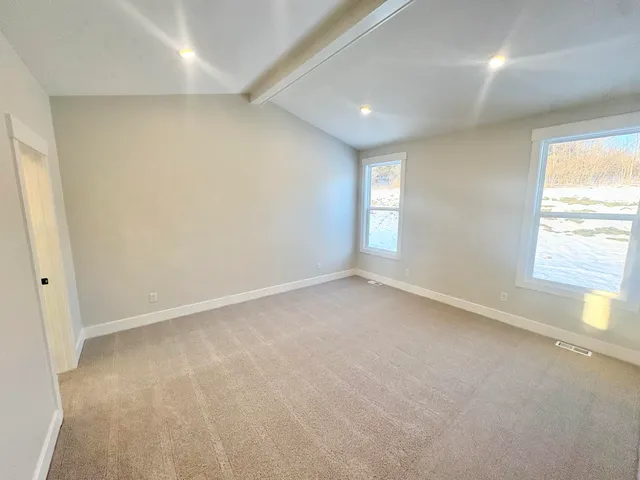 $639,900 | 5871 Valley Point Drive Southeast, Caledonia, MI 49316