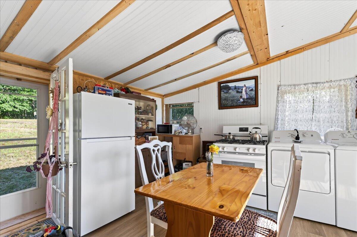 437 Dunbar Road Penobscot, ME 04476 - Photo 4 of 46 03-437 Dunbar Rd.-20