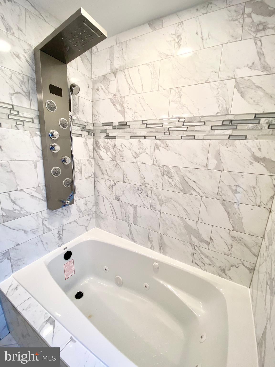 5735 Arnhem Road Baltimore, MD 21206 - Photo 14 of 25 Gallery Image 14