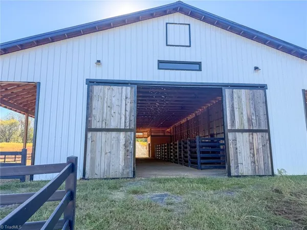 $750,000 | 979 Perkinson Road, Ruffin, NC 27326