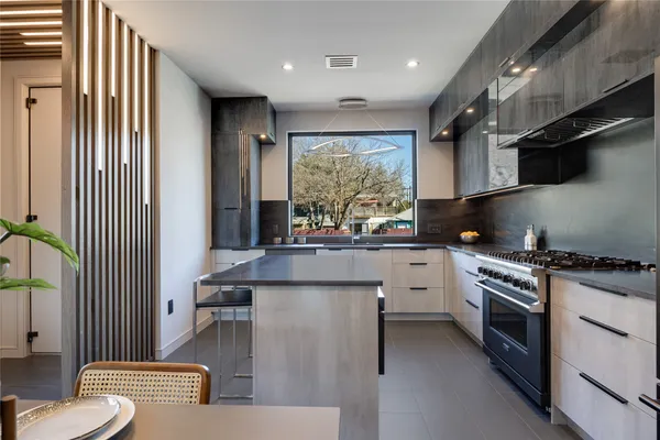 $1,450,000 | 107 West Johanna Street, Unit A, Austin, TX 78704