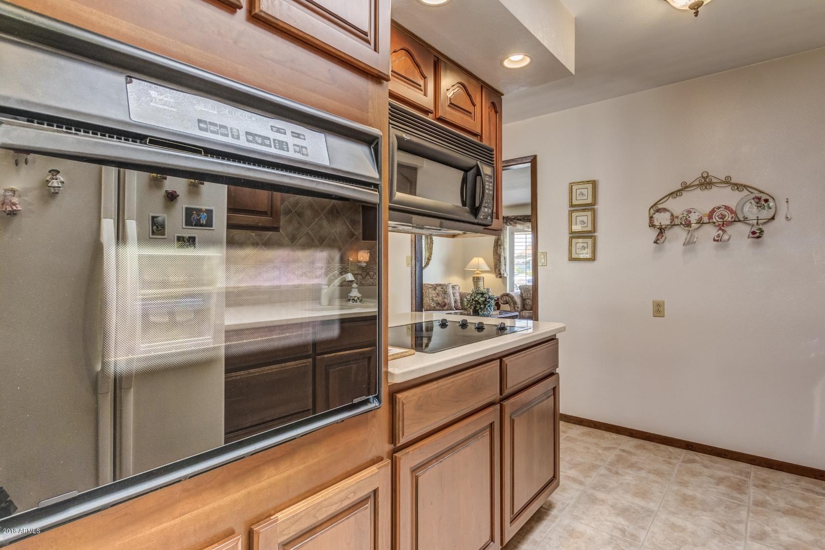 8619 East Valley View Road Scottsdale, AZ 85250 - Photo 6 of 18 Valley View (9)
