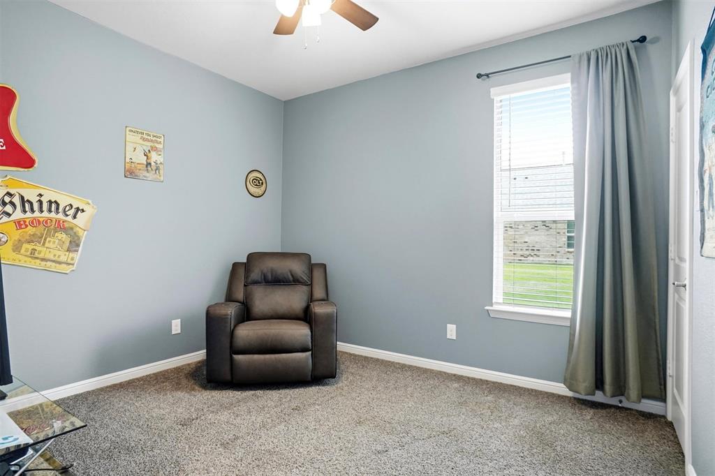 1004 Kimbrough Road Azle, TX 76020 - Photo 11 of 16