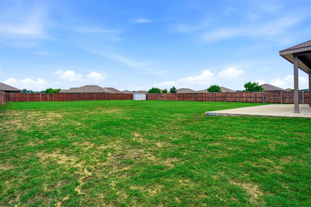 1004 Kimbrough Road Azle, TX 76020 - Photo 14 of 16