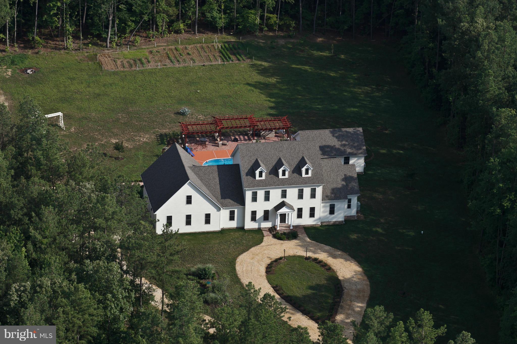 Exterior (Front)