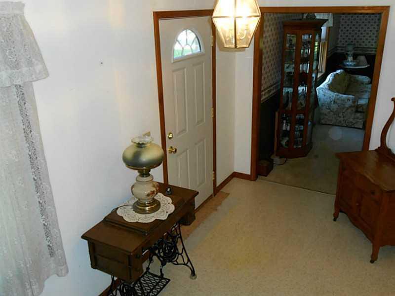 3681 Marbella Avenue Springfield, OH 45502 - Photo 6 of 25
