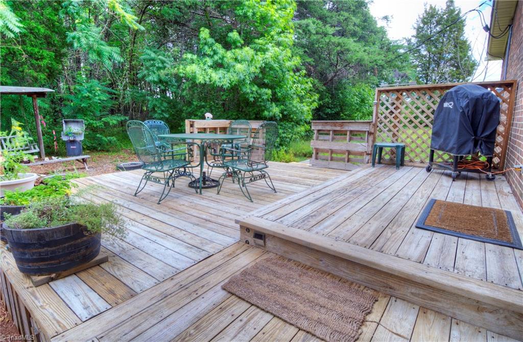 1417 Highway 68 Oak Ridge, NC 27310 - Photo 20 of 25