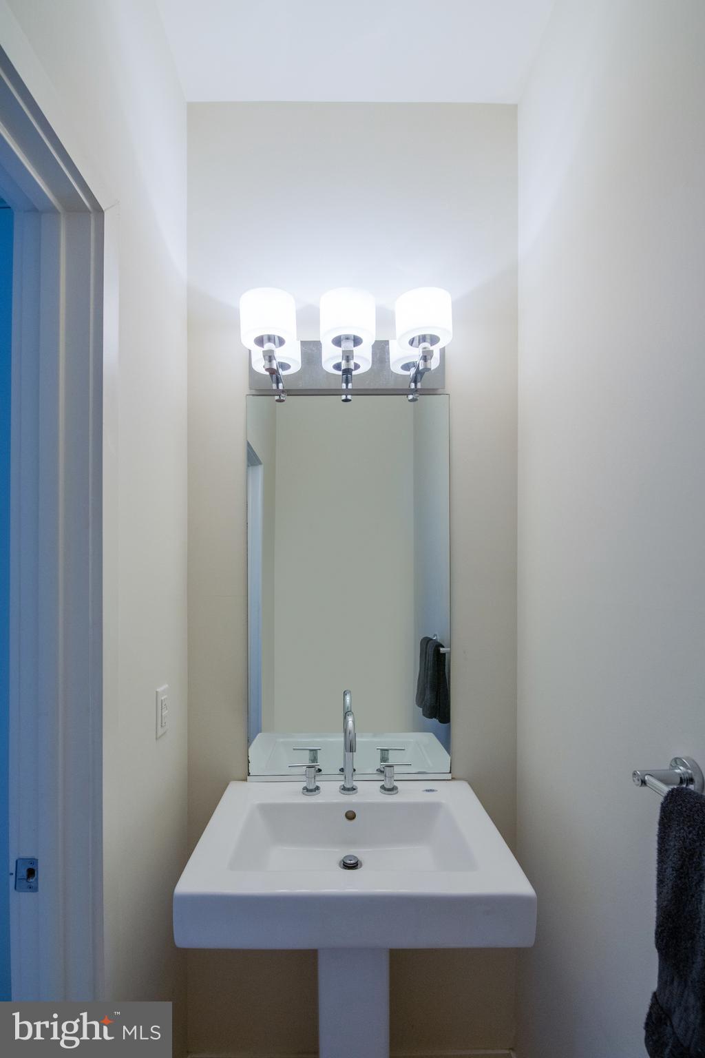 444 Fairmount Avenue, Unit A Philadelphia, PA 19123 - Photo 32 of 52