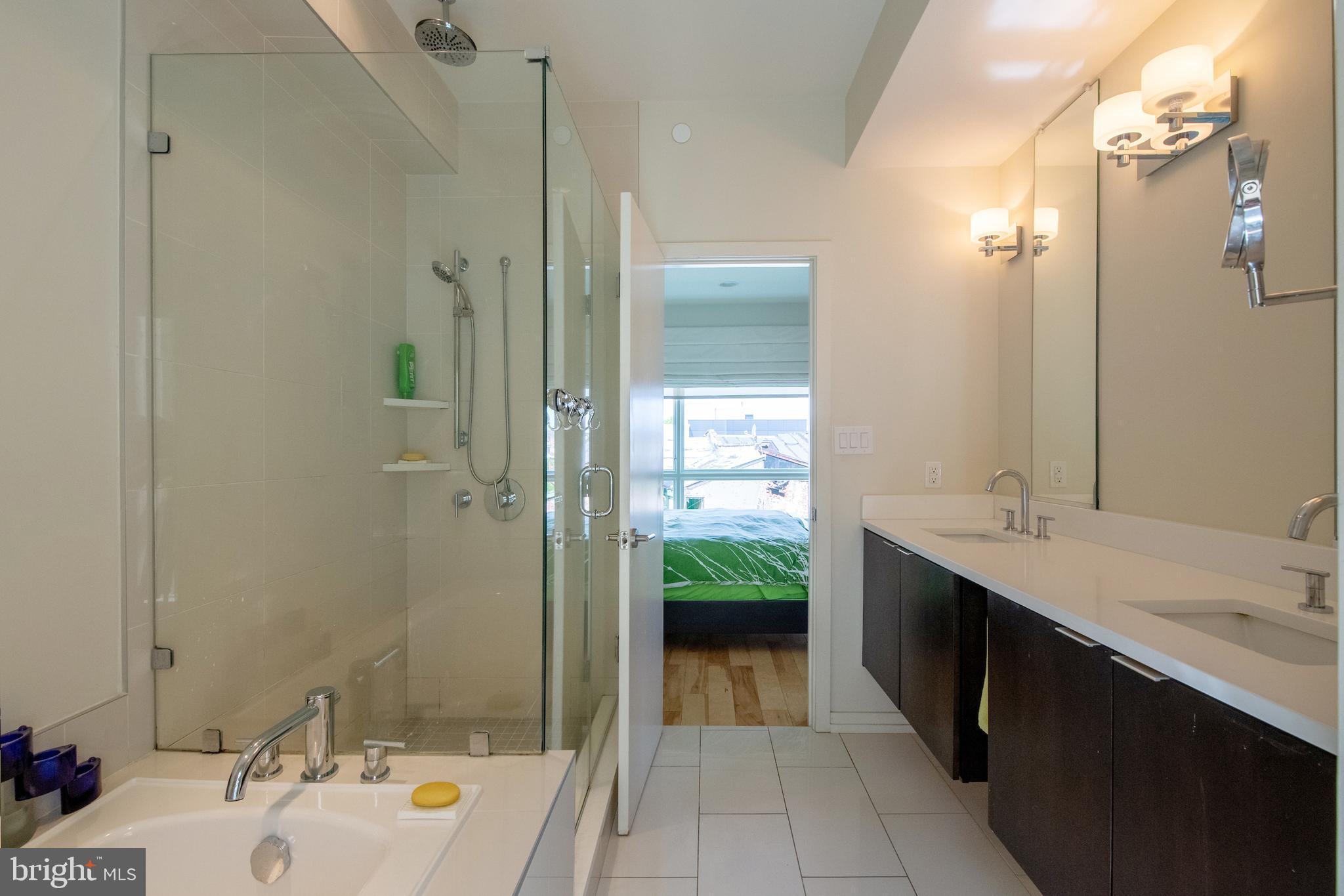 444 Fairmount Avenue, Unit A Philadelphia, PA 19123 - Photo 45 of 52