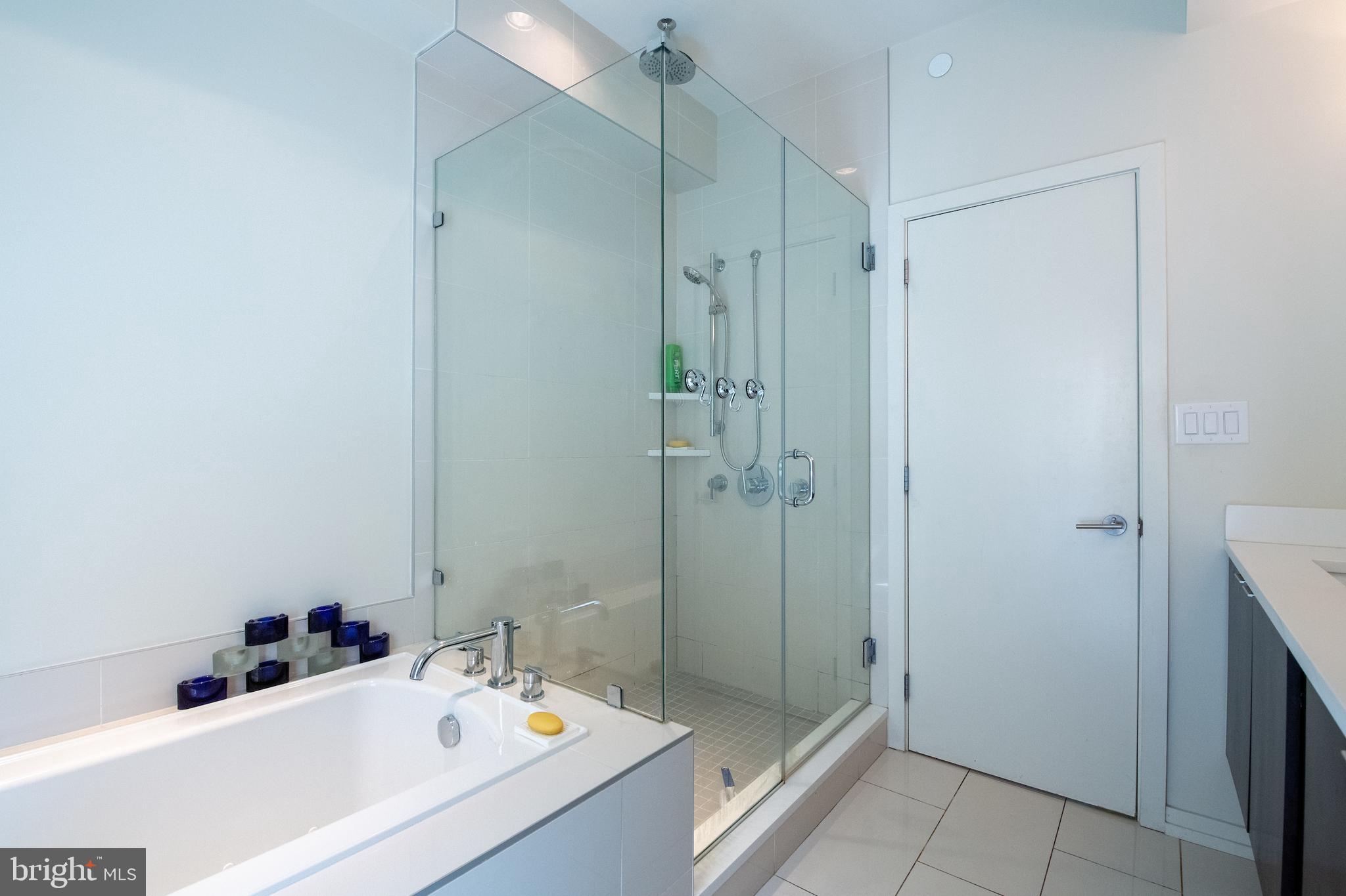 444 Fairmount Avenue, Unit A Philadelphia, PA 19123 - Photo 46 of 52