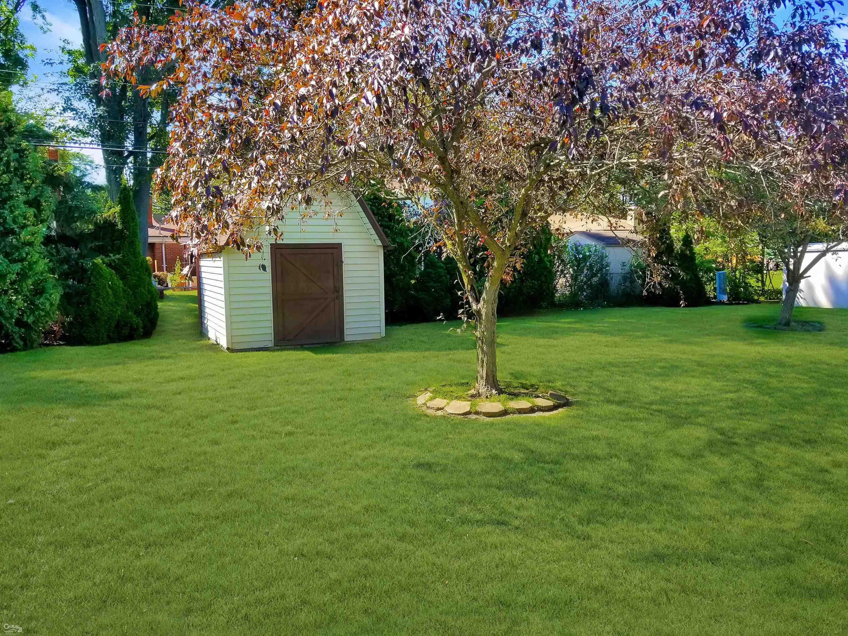 11338 Common Road Warren, MI 48093 - Photo 15 of 17 Gallery Image 15