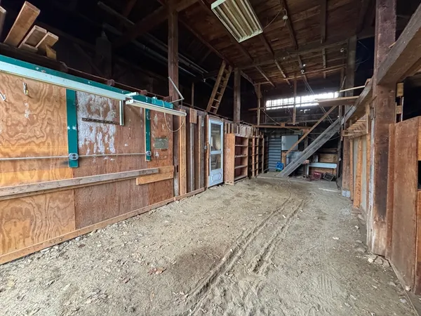 $649,000 | 144 Main Street, Kingston, NH 03848