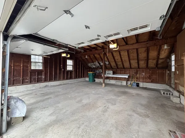 $649,000 | 144 Main Street, Kingston, NH 03848