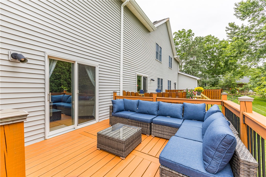 1009 Cane Patch Webster, NY 14580 - Photo 4 of 23