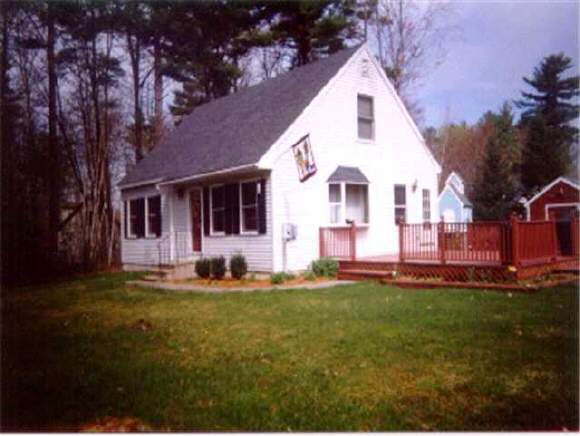 14 Stone Post Circle, Unit 1 Raymond, NH 03077 - Photo 1 of 4 Gallery Image 1