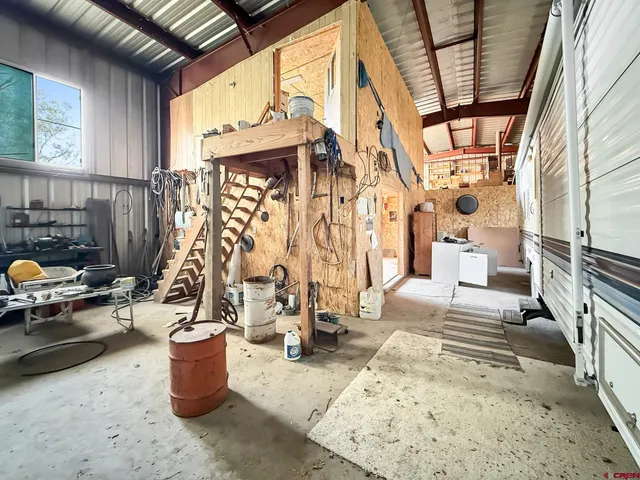 a view of a very nice looking room