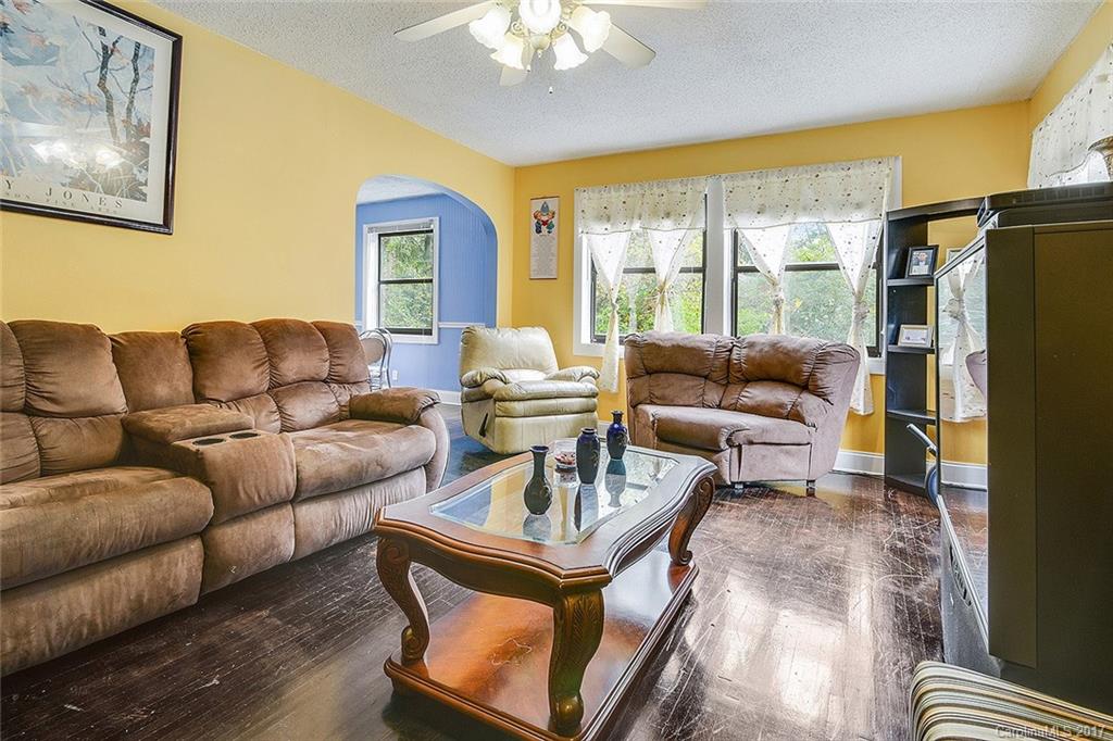 4200 Eddleman Road, Unit 10 Charlotte, NC 28208 - Photo 3 of 10 Gallery Image 3