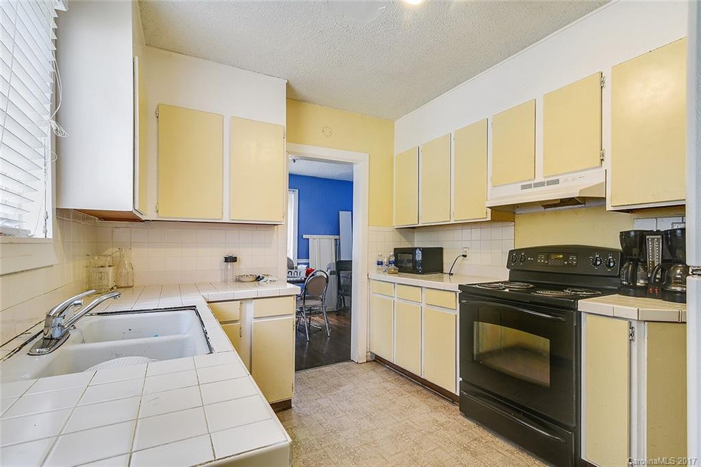 4200 Eddleman Road, Unit 10 Charlotte, NC 28208 - Photo 6 of 10 Gallery Image 6