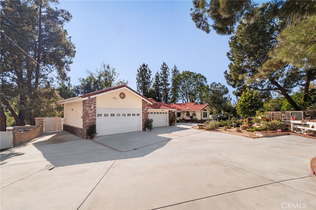 16620 Rocky Glen Road Perris, CA 92570 - Photo 6 of 72