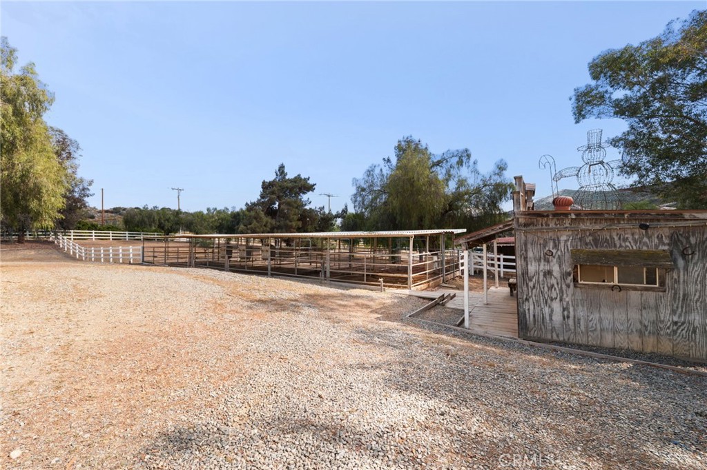 16620 Rocky Glen Road Perris, CA 92570 - Photo 62 of 72