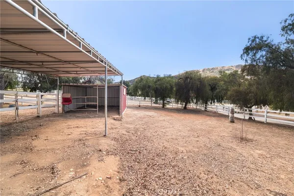 $1,150,000 | 16620 Rocky Glen Road, Perris, CA 92570